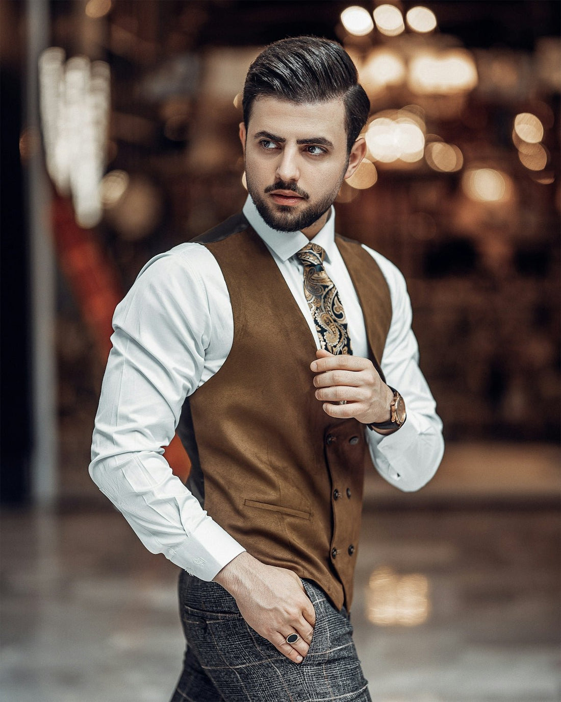 7 accesorii esențiale care îți completează ținuta masculină elegantă - Gentleman Style