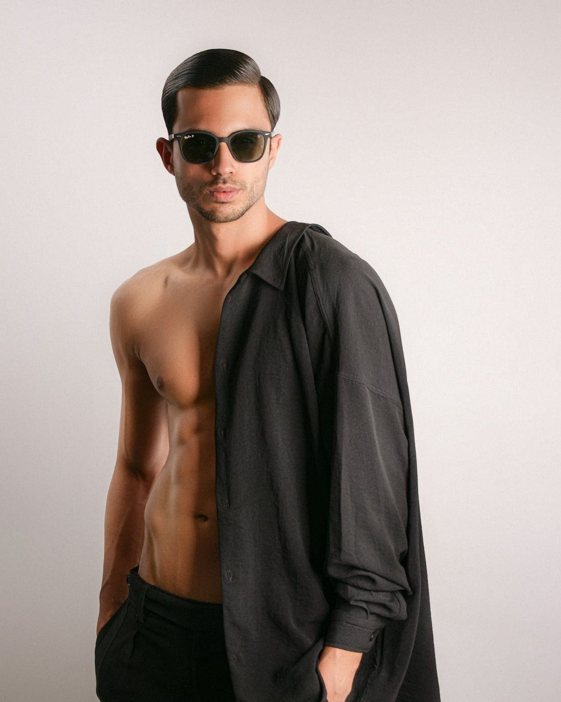 Top 10 accesorii care oferă rafinament unui costum bărbătesc - Gentleman Style