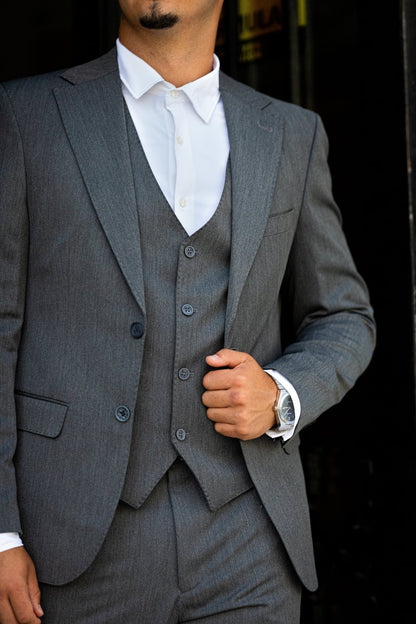 Costum Antracit in 3 Piese - Gentleman Style