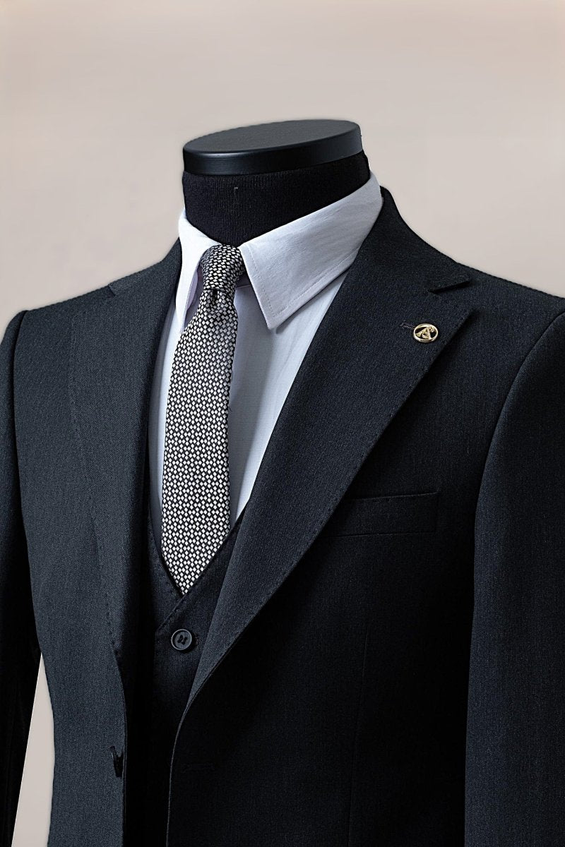 Costum Charcoal in 3 Piese - Gentleman Style